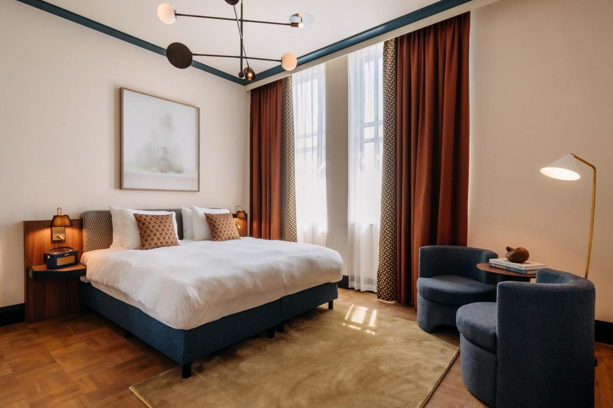 De Plesman Hotel Den Haag Buitenkant foto